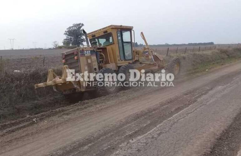 Imagen de Mejorado y estabilizado de caminos rurales