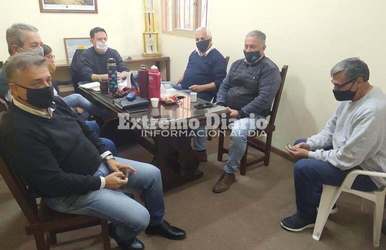 Perfetto se reunió esta mañana con los concejales para confirmar la compra