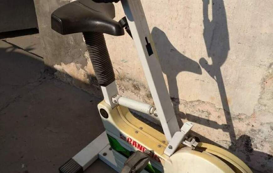 Imagen de General Lagos: Lo atraparon y arrestaron por querer llevarse una bicicleta fija