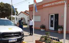 El Director Provincial de Vialidad entreg&oacute; a Stangoni el veh&iacute;culo