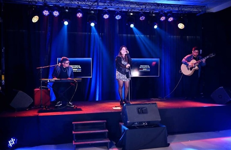 Se podr&aacute; disfrutar el show de la artista arroyense Roc&iacute;o Kreiff.