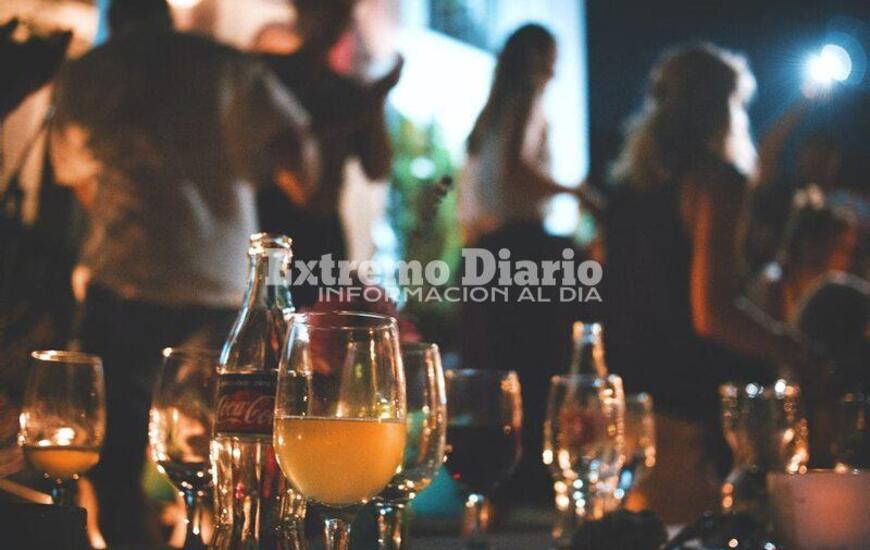 Imagen de Medio a&ntilde;o sin fiestas:  &iquest;C&oacute;mo subsisten los salones?