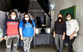 Imagen de Talleres y Tu Eres Digno, realizan juntos, un almuerzo solidario