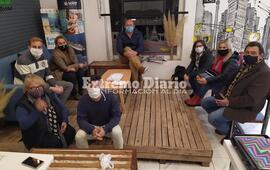 Representantes de las 6 agencias oficiales de la ciudad