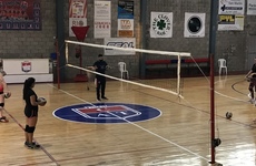 Imagen de El Voley femenino de Talleres, entrena en Juveniles y Mayores