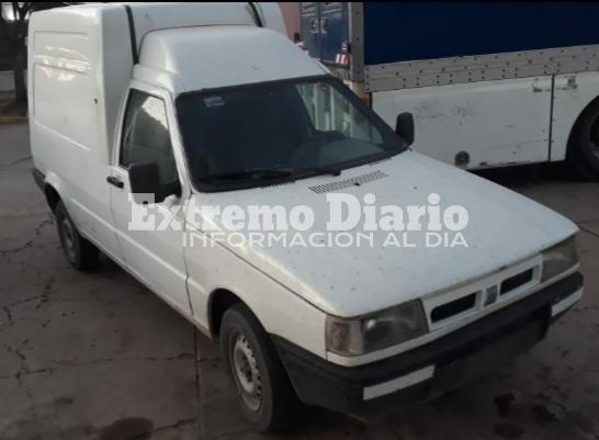 Se trata de un veh&iacute;culo Fita Fiorino