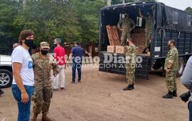 Ej&eacute;rcito y Fuerza &Aacute;erea colabor&oacute; con la distribuci&oacute;n de la ayuda social