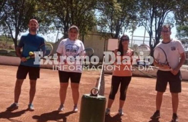 Imagen de Nuevo torneo de Dobles Mixto en Central Argentino de Fighiera