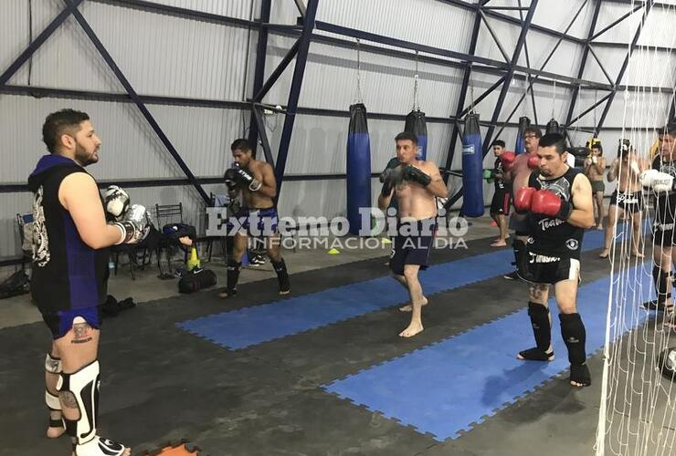 Imagen de El Kick Boxing del Lobo entrena nuevamente