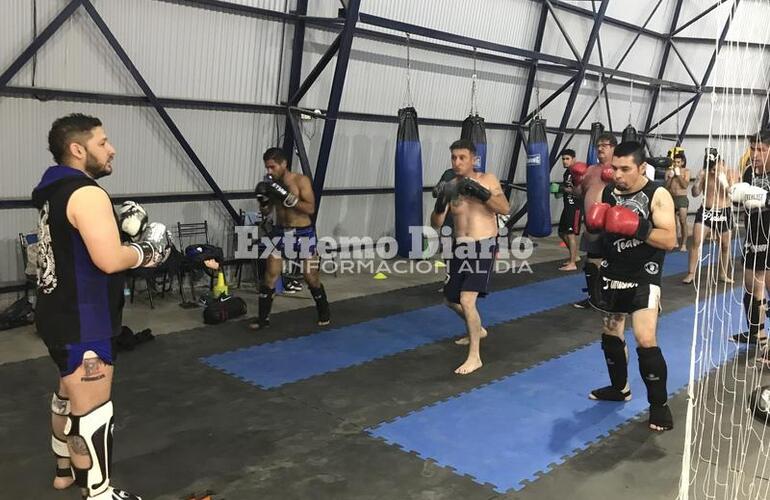 Imagen de El Kick Boxing del �Lobo� entrena nuevamente