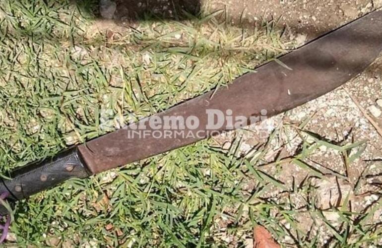 Imagen de La golpeó con un machete en la cabeza