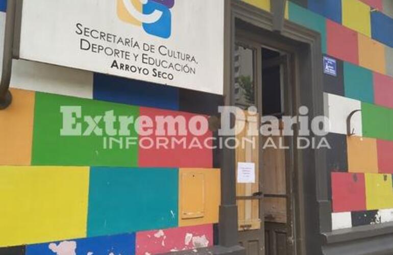 Imagen de Histórico cambio en los contratos de los profesores del Centro Cultural Guillermo Furlong