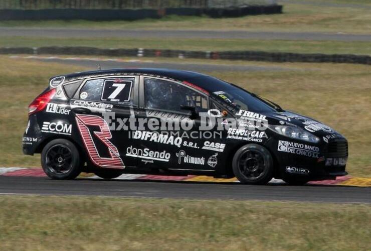 Imagen de Renzo Cerreti  se adueño del viernes en la Clase 3 del Turismo Pista..