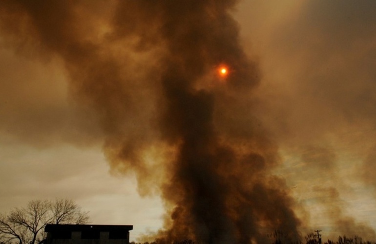 Imagen de Incendios en las islas: no esperan que el panorama mejore en los próximos 3 meses