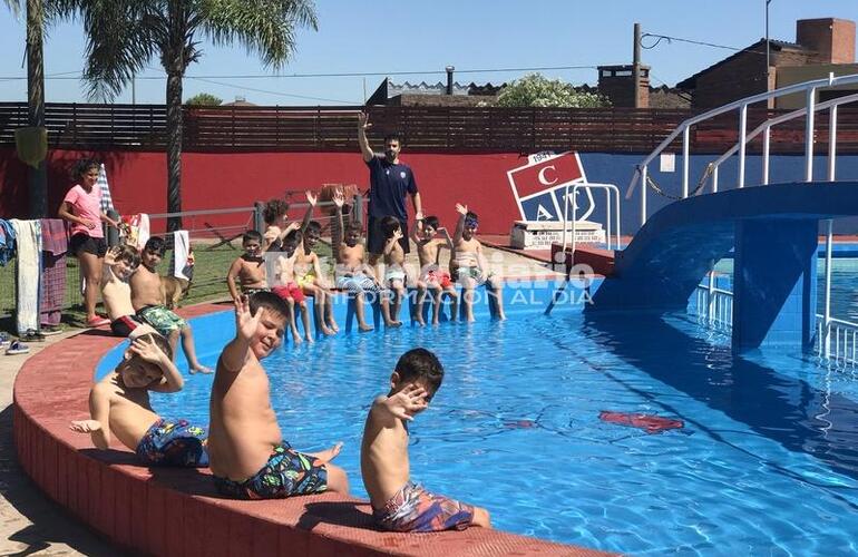 Los peques en el momento de la pileta