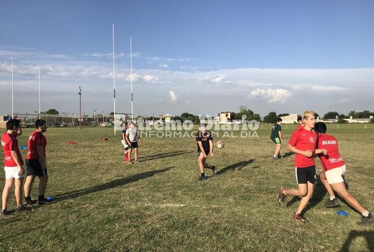 Imagen de El rugby juvenil de Talleres entrena con protocolos y en grupos