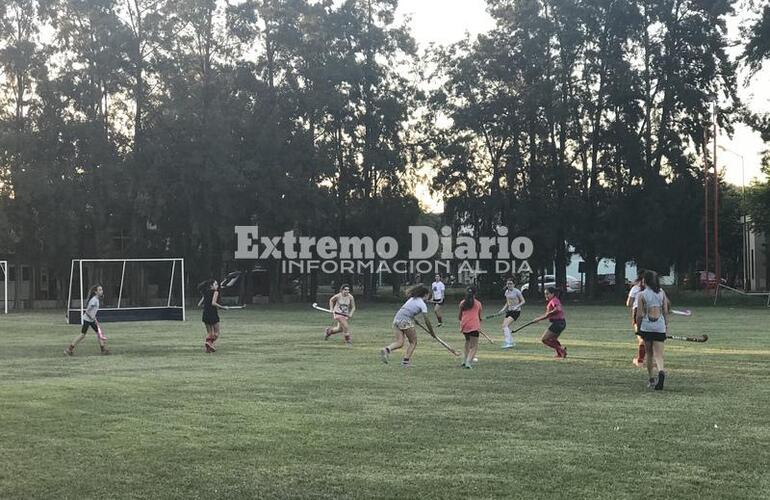 Mi&eacute;rcoles de pr&aacute;ctica de Juveniles.