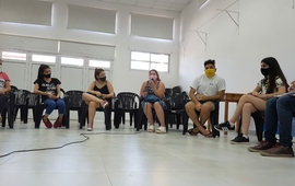 Los j&oacute;venes y una gran participaci&oacute;n en pol&iacute;ticas p&uacute;blicas locales.