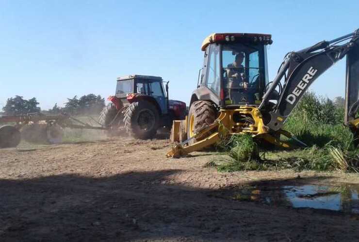 Imagen de Tareas de mantenimiento en el predio de tratamiento de líquidos cloacales
