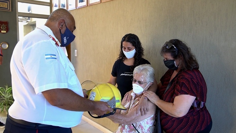 Imagen de Acto de ascensos y un reconocimiento muy especial en Bomberos