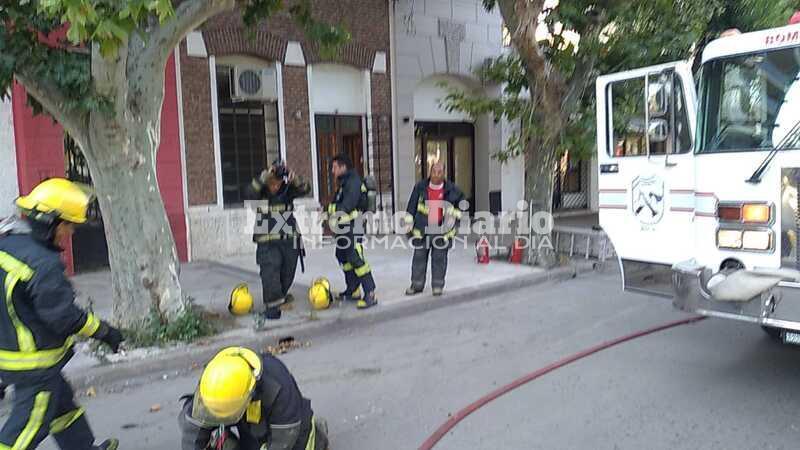 Imagen de Zona centro: Principio de incendio en consultorio odontol&oacute;gico