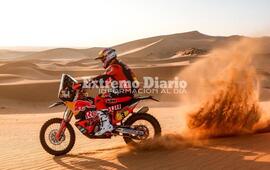 Imagen de Toby Price, gan&ograve; y Kevin Benavides fue segundo...