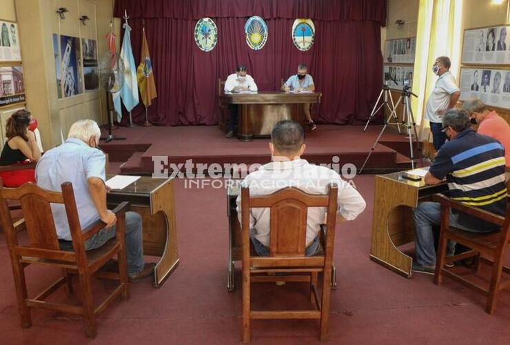 El concejo sesionó ayer en extraordinaria.