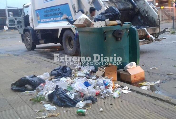 Imagen de Otra vez, otro acto incomprensible: Vandalizan contenedores ubicados en zona centro