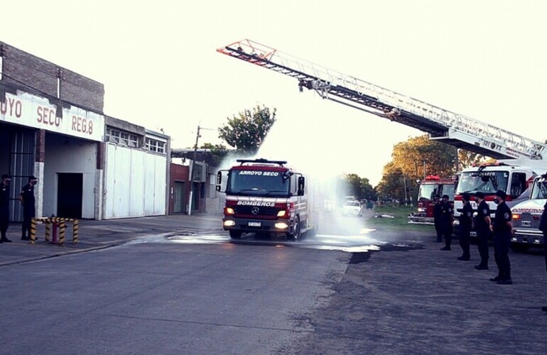 Imagen de Presentaci&oacute;n oficial y homenaje a Fabi&aacute;n Cattani