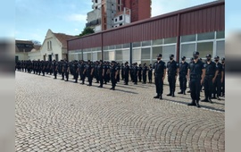 Imagen de Cifra r&eacute;cord: se anotaron 12 mil personas para ser polic&iacute;as