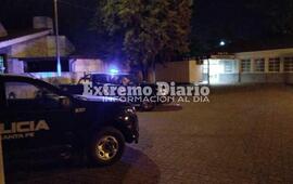 Imagen de Covid -19: Dos m&oacute;viles policiales custodian las vacunas