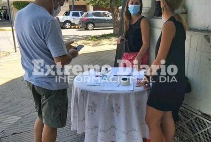 Imagen de Pablo Petta y Agustina Pastinante se reunieron con el Concejo por la vuelta a clases