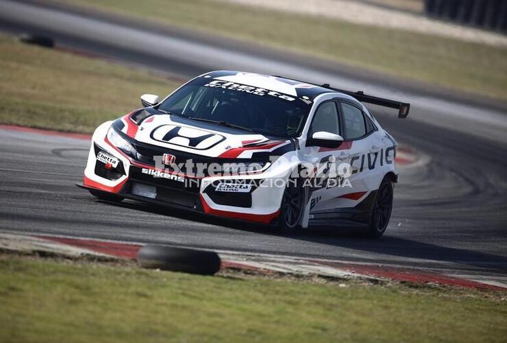 Imagen de El Chetta Racing al TCR South America...