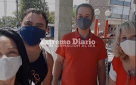 Imagen de La UCR local junt&oacute; firmas para exigir la reducci&oacute;n de la cuota de patente