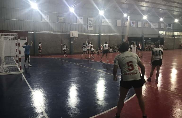 Imagen de Amistoso femenino entre Talleres y Sagrado Corazón