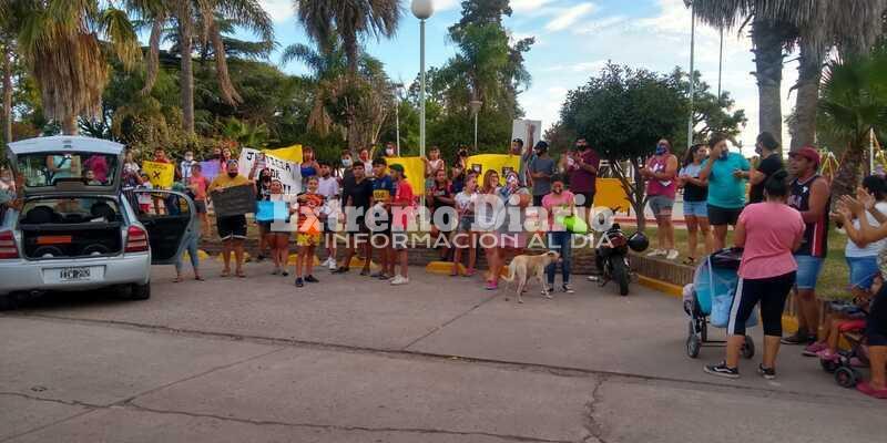 Imagen de Movilizaci&oacute;n en pedido de justicia por un joven de la localidad