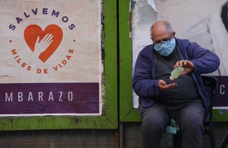 Jubilados y pensionados con haberes menores a $ 23.120 empiezan el 8 marzo. (Alan Monz&oacute;n/Rosario3)