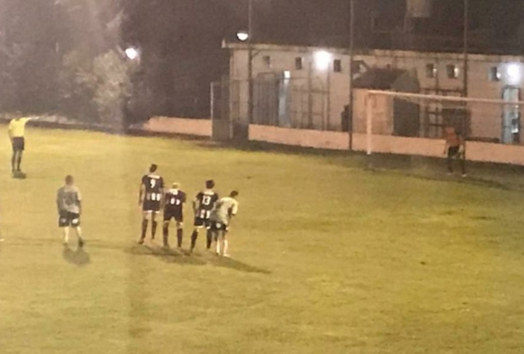 Landriel marcó dos goles (uno de penal) para la victoria del "Verde" sobre el "Panza".