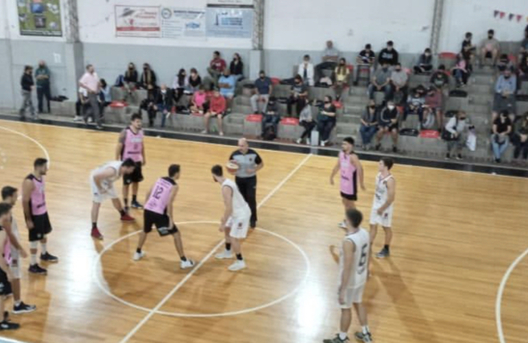 Imagen de Uni&oacute;n gan&oacute; de visitante ante Calzada por 72 a 61