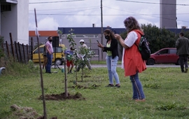 La actividad se llev&oacute; a cabo en las inmediaciones del vivero.
