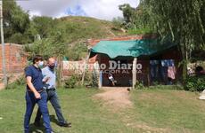 Recorrió con el presidente comunal diferentes barrios de la localidad