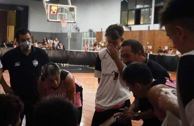 Foto archivo: Los de Luky Martín no pudieron en Rosario.