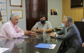 Imagen de El senador Marcelo Lewandowski visit&oacute; la localidad, entreg&oacute; aportes y planific&oacute; nuevos proyectos para la ciudad