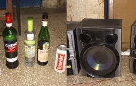 Los elementos secuestrados este s&aacute;bado a la madrugada. (Polic&iacute;a de Santa Fe)