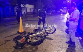 Imagen de Choque entre un remis y una motocicleta