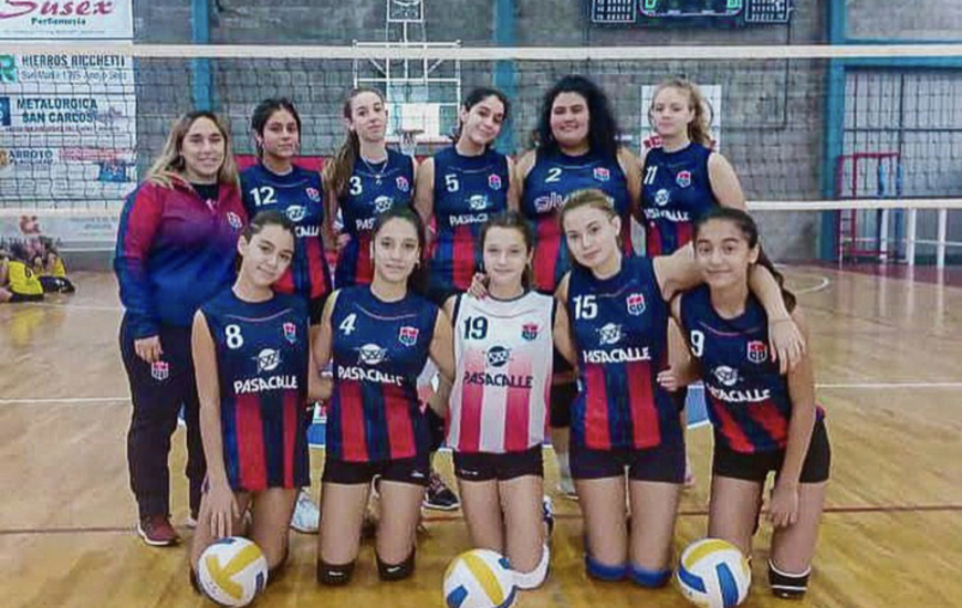 Imagen de Talleres cosech&oacute; 2 derrotas y 1 victoria en Voley femenino