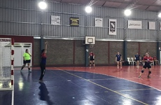 Imagen de Talleres ganó en Handball femenino 19 a 13 ante Social, por el torneo Promocional