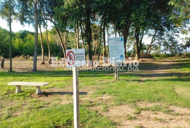 Imagen de Mirador del Río: vecinos colocaron bancos y cartelería