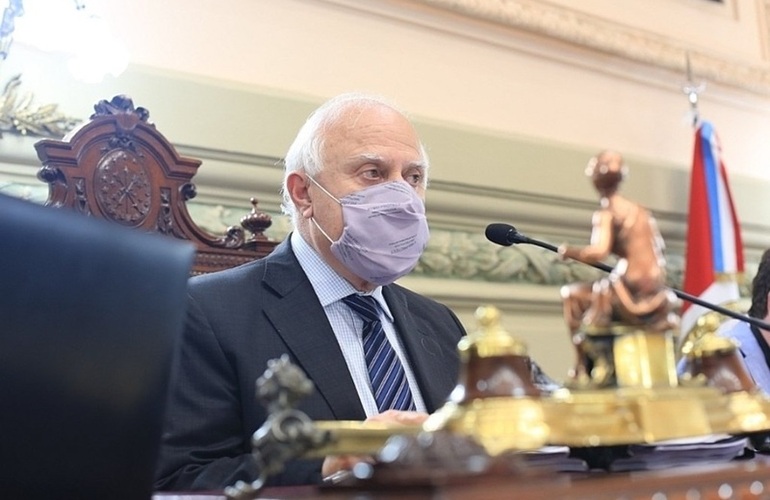 Imagen de Parte m&eacute;dico de Miguel Lifschitz