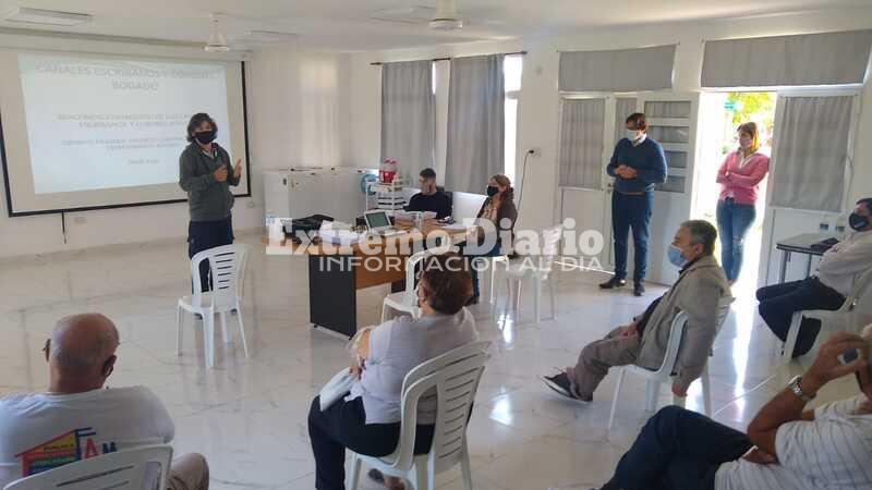 La presentaci&oacute;n se realiz&oacute; en el SUM.